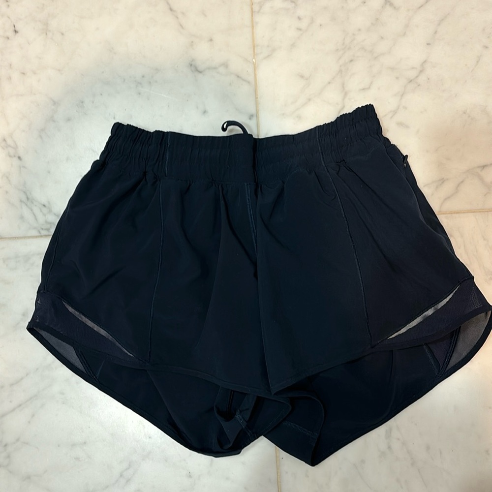Lululemon Hotty Hot Shorts 4” Navy